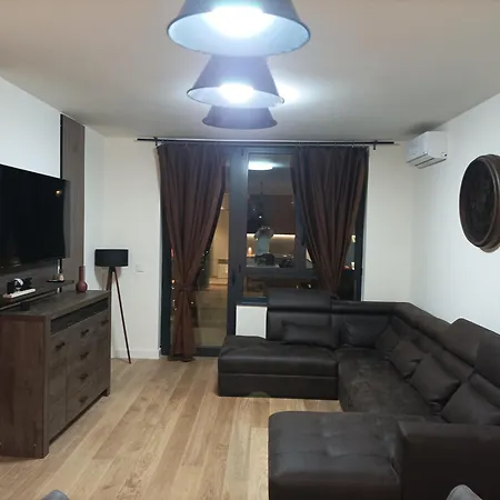 1 Na Vodi Molim Pozovite Oko Informacija O Prijavljivanju Belgrade